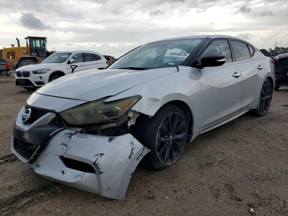2017 NISSAN Maxima