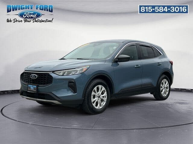 2024 FORD Escape