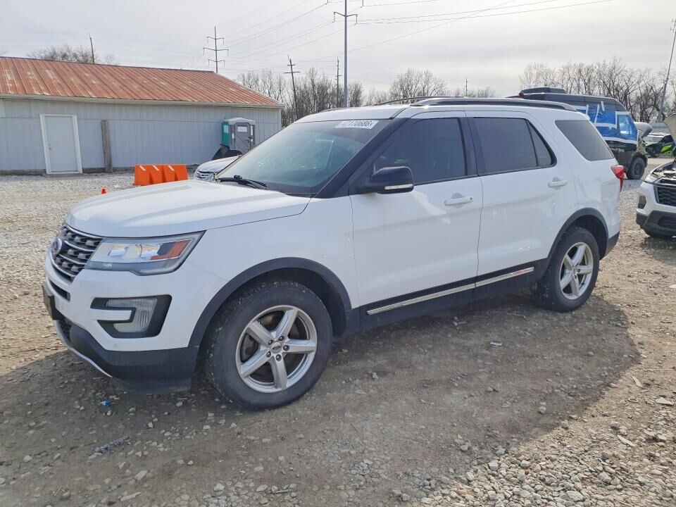 2016 FORD Explorer