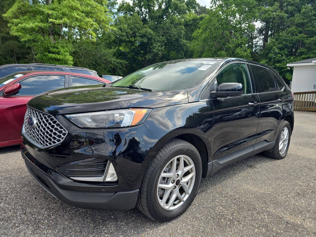 2023 FORD Edge