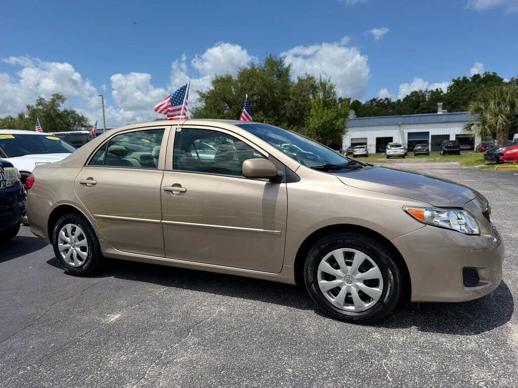 2010 TOYOTA Corolla