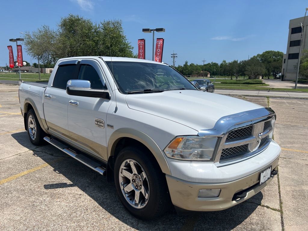 2011 DODGE Ram
