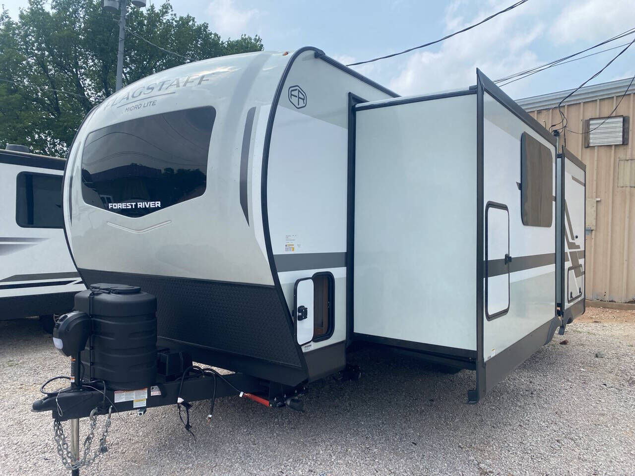 2026 FOREST RIVER Flagstaff Lite Weight Trailers