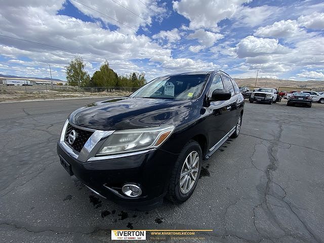 2016 NISSAN Pathfinder
