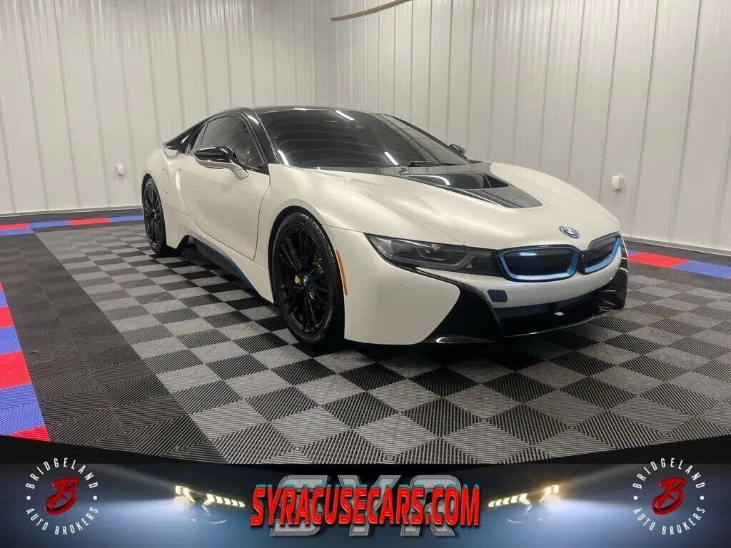 2016 BMW i8