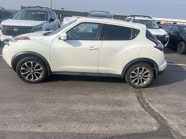 2017 NISSAN Juke