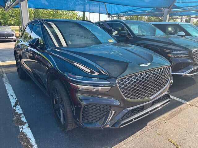 2023 GENESIS GV70