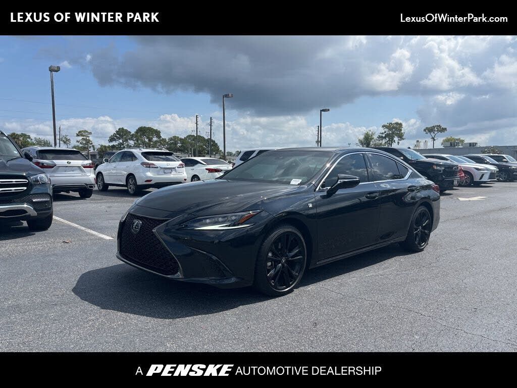 2025 LEXUS ES