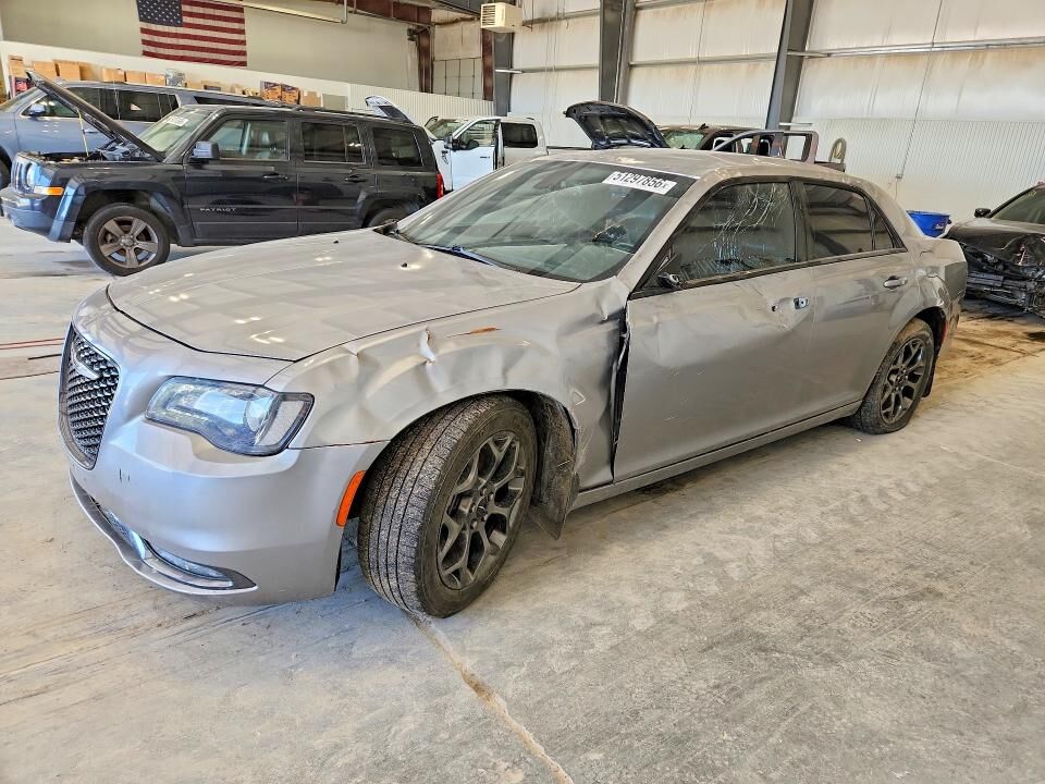 2016 CHRYSLER 300