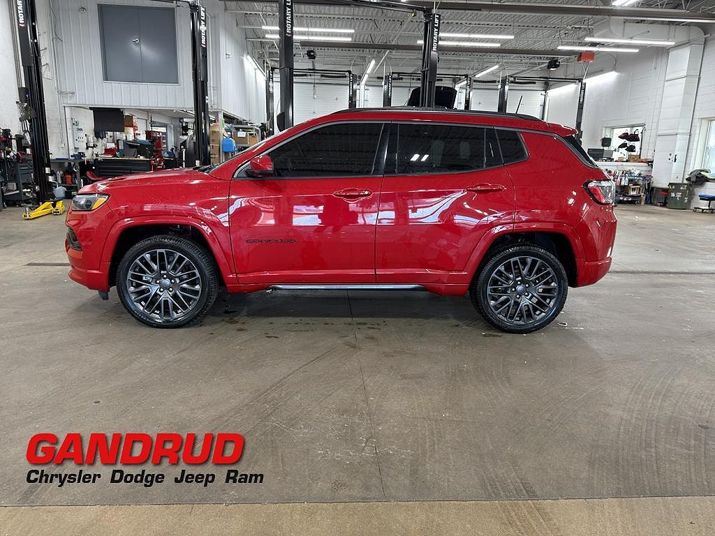 2022 JEEP Compass