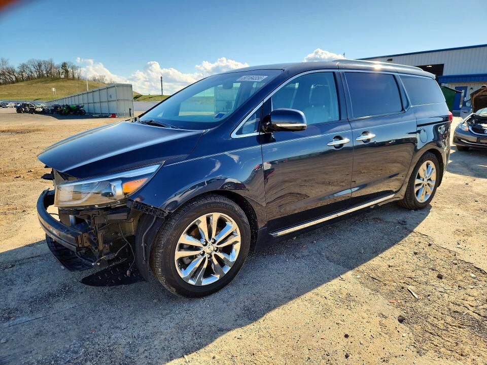 2016 KIA Sedona