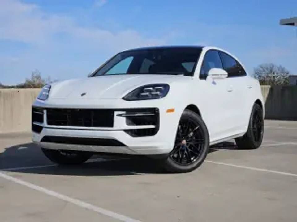 2026 PORSCHE Cayenne