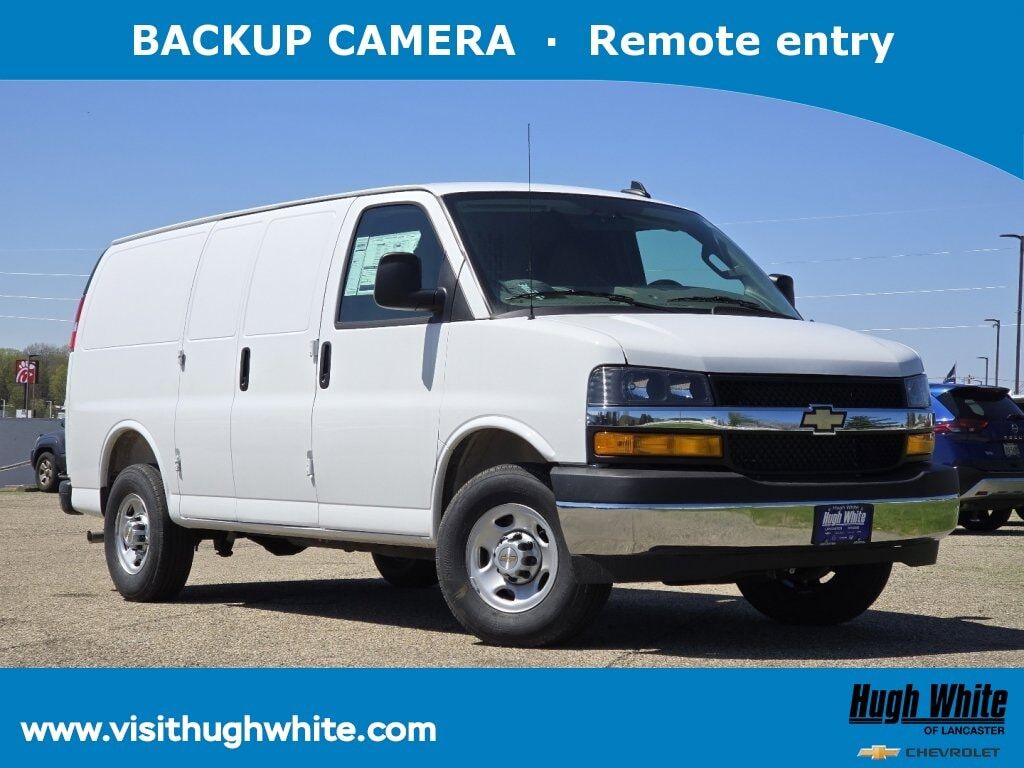 2026 CHEVROLET Express