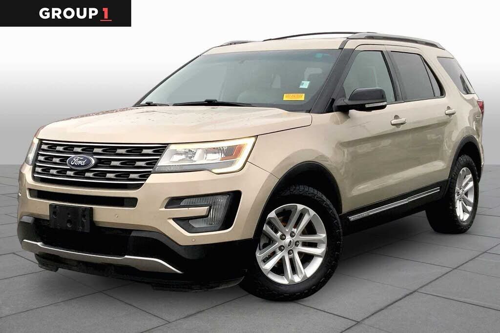 2017 FORD Explorer