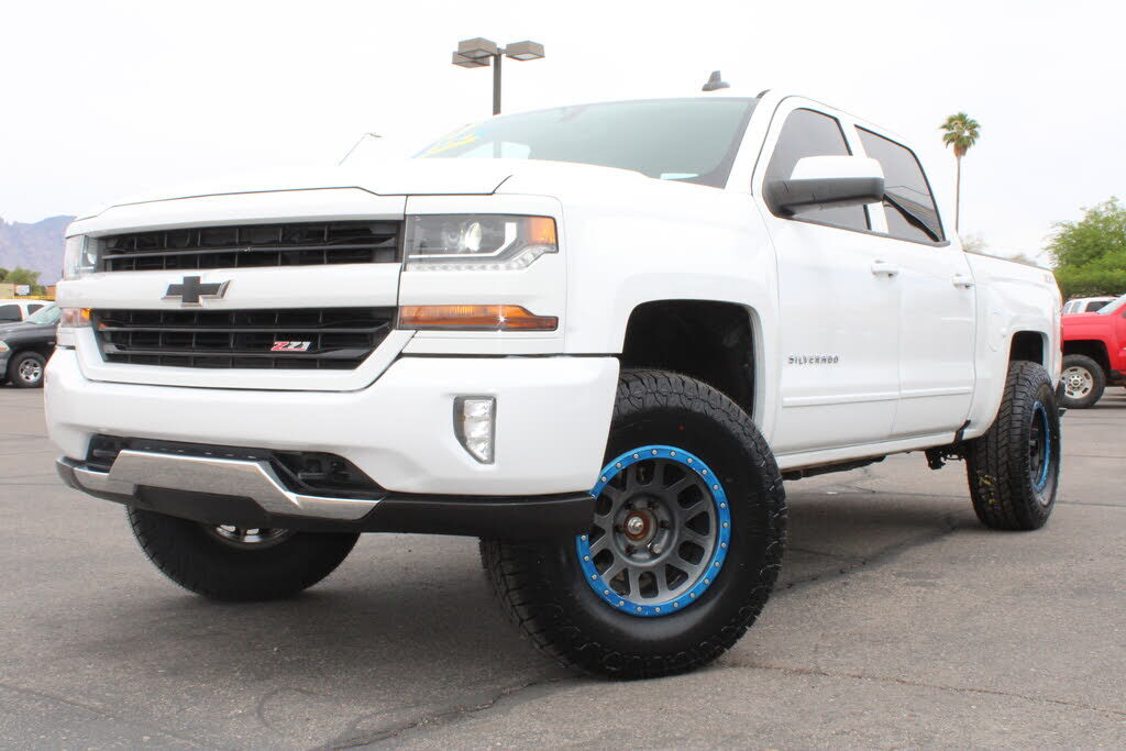 2017 CHEVROLET Silverado