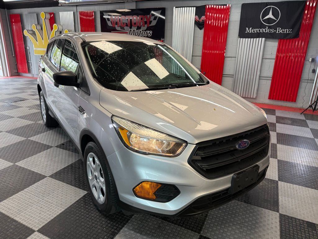 2017 FORD Escape