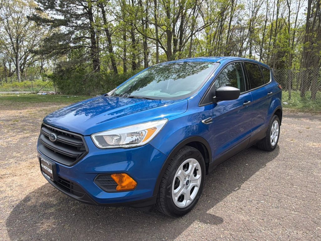 2017 FORD Escape