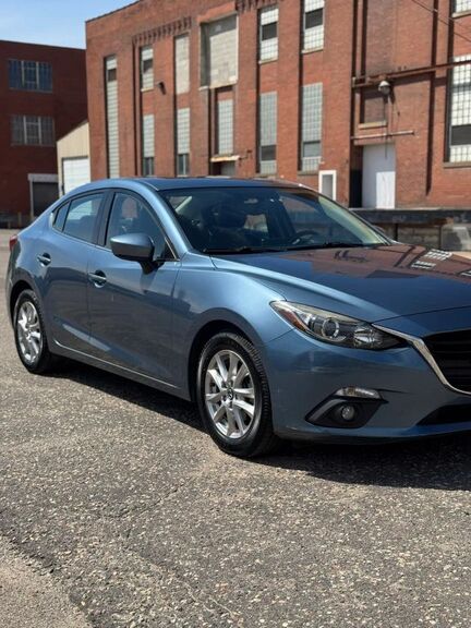 2016 MAZDA Mazda3