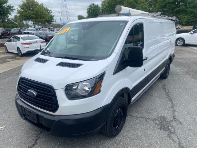 2019 FORD Transit