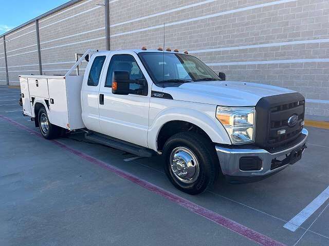 2015 FORD F-350