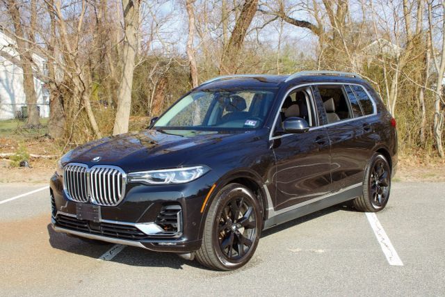 2019 BMW X7