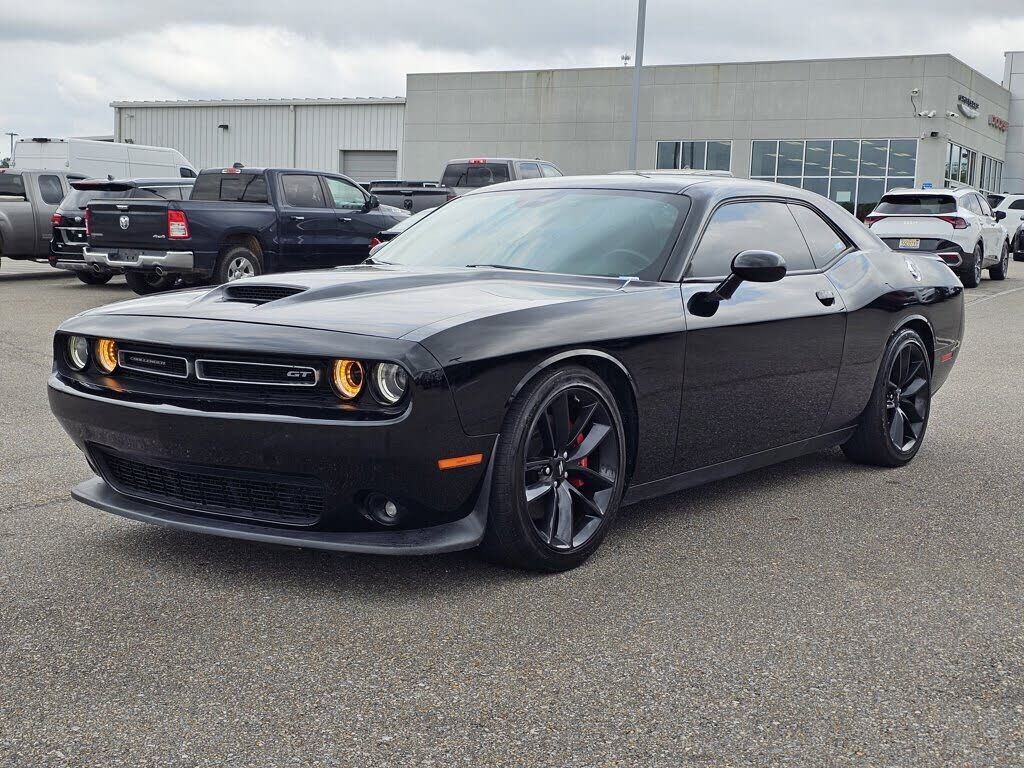 2022 DODGE Challenger