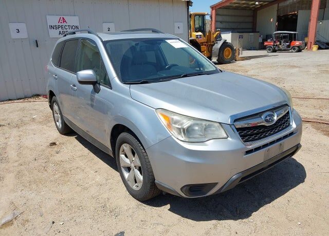 2015 SUBARU Forester