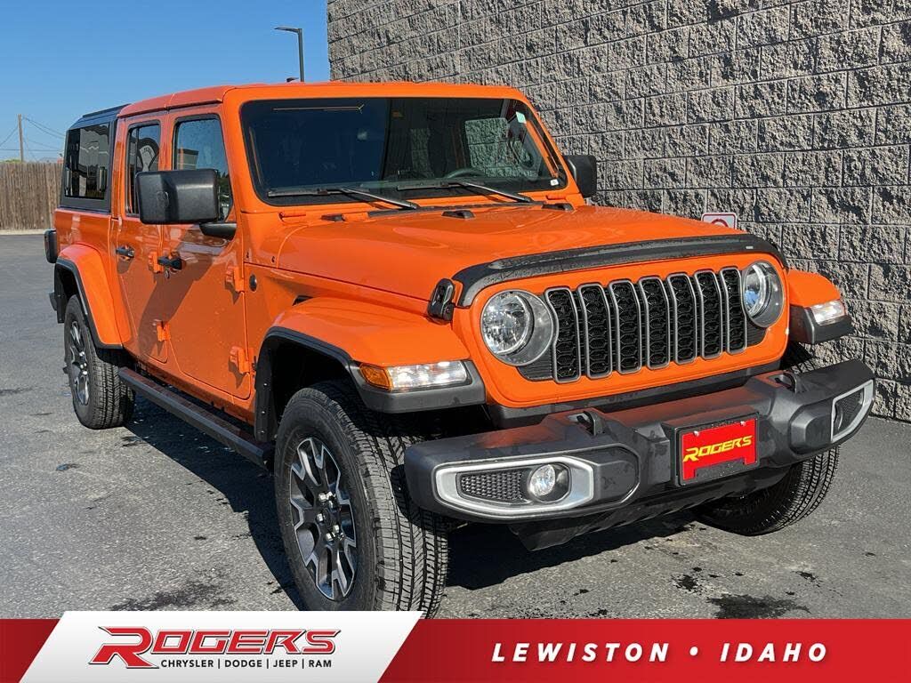 2025 JEEP Gladiator