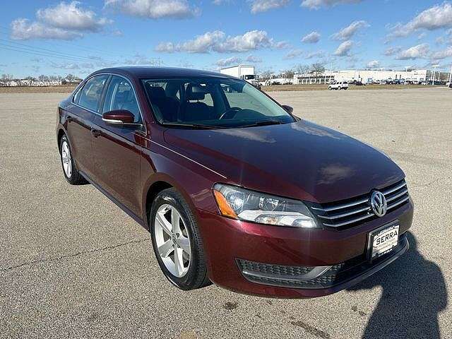 2014 VOLKSWAGEN Passat