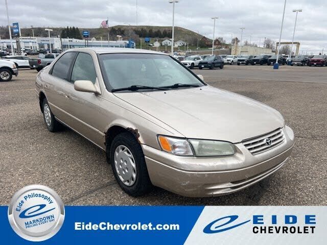 1998 TOYOTA Camry