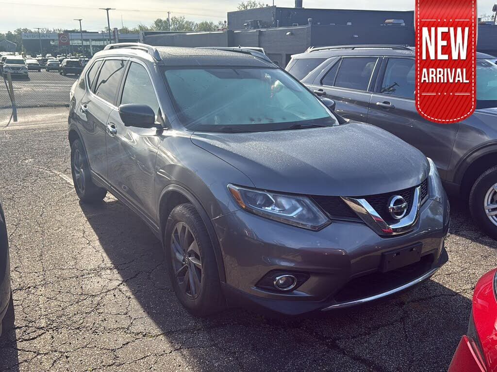 2016 NISSAN Rogue