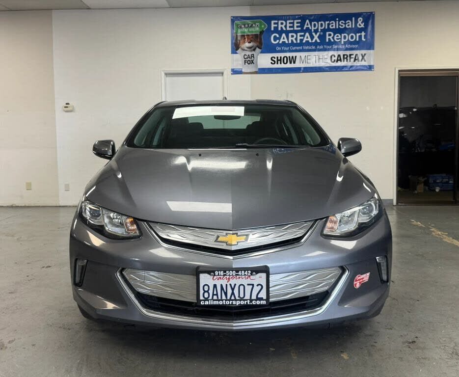 2018 CHEVROLET Volt