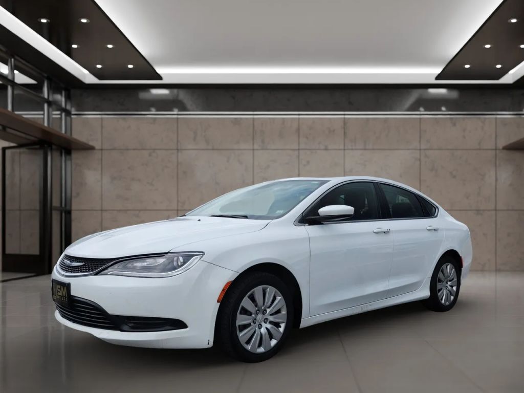 2015 CHRYSLER 200