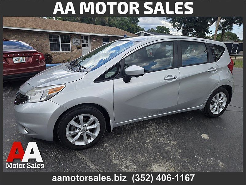 2015 NISSAN Versa