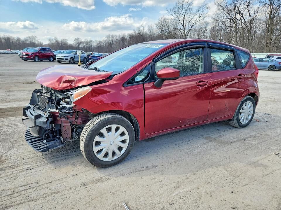 2016 NISSAN Versa