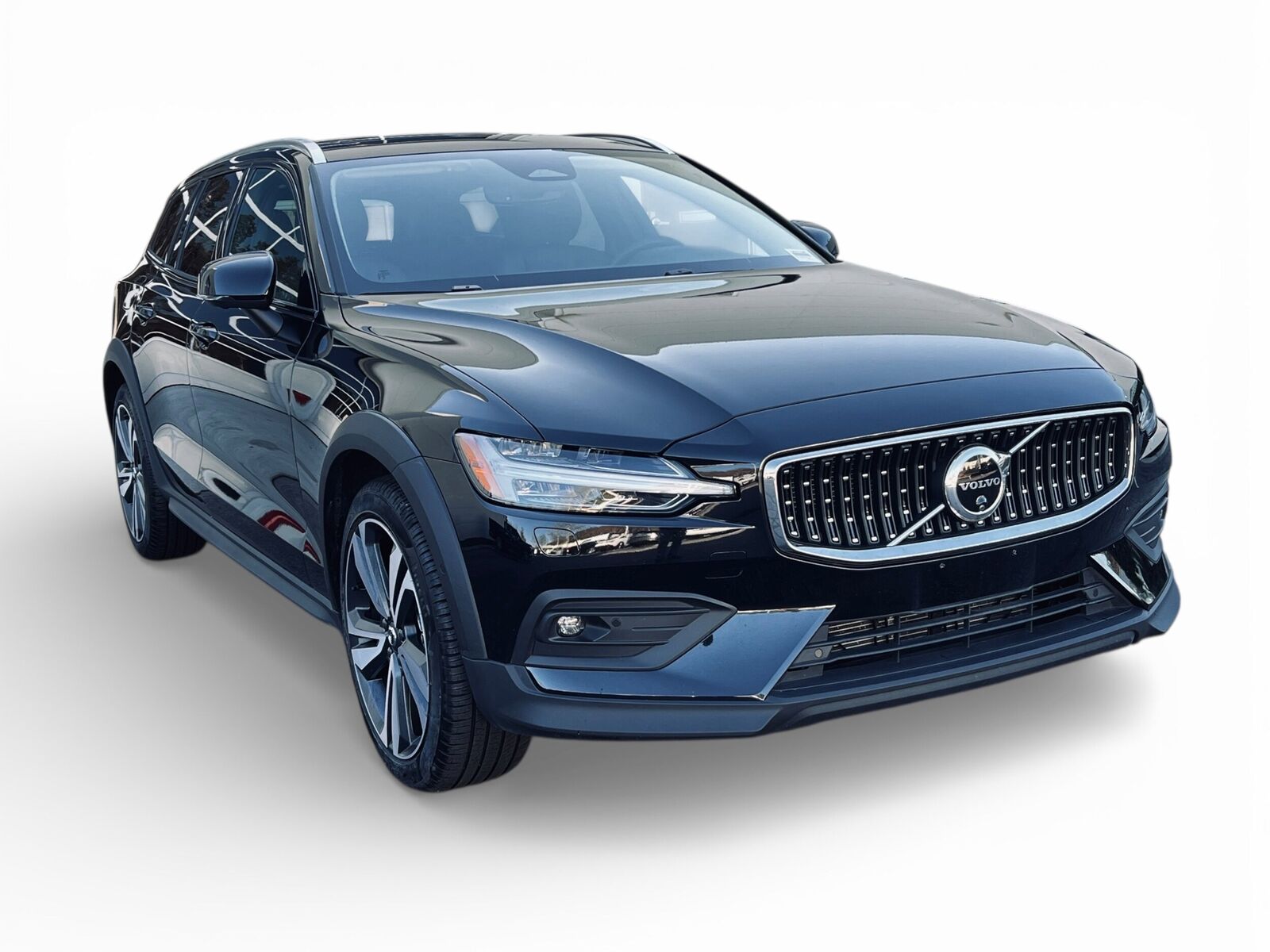 2025 VOLVO V60CC