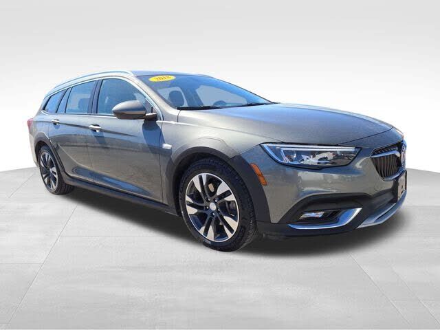 2018 BUICK Regal TourX