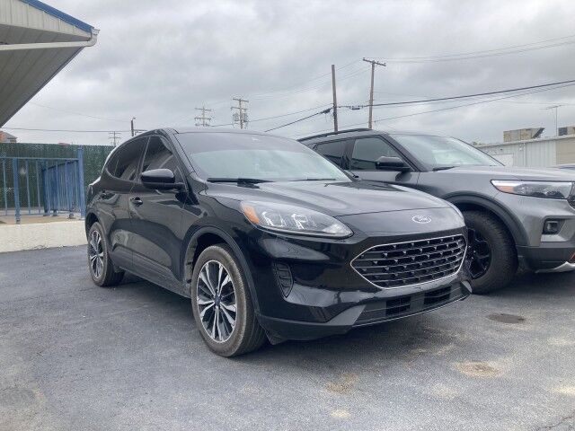 2022 FORD Escape