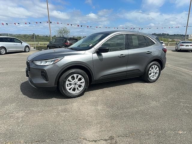 2024 FORD Escape