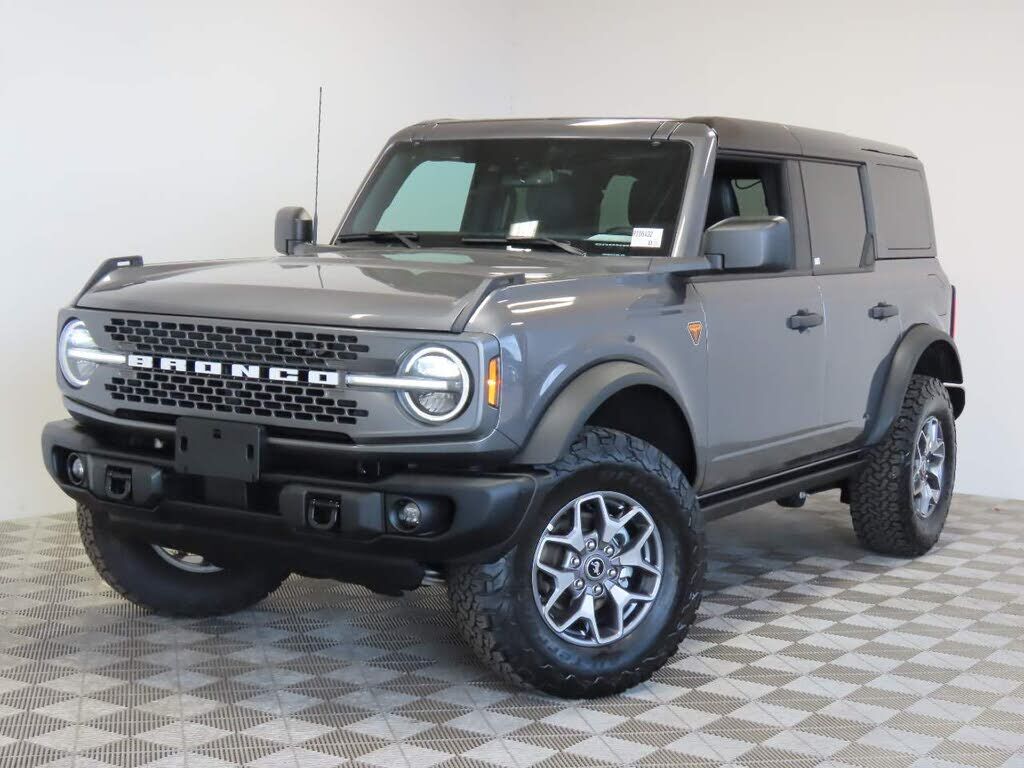 2025 FORD Bronco