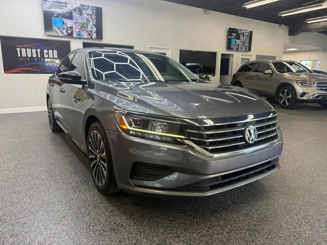 2022 VOLKSWAGEN Passat