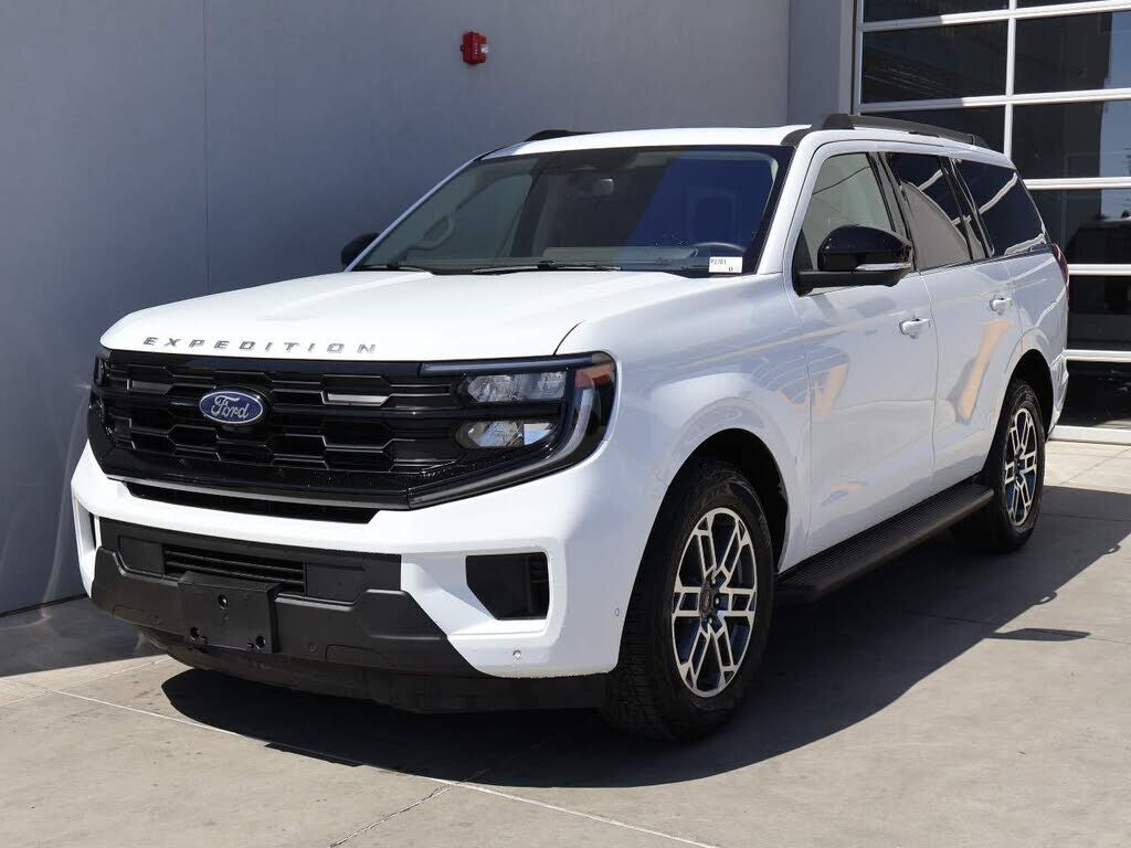2025 FORD Expedition