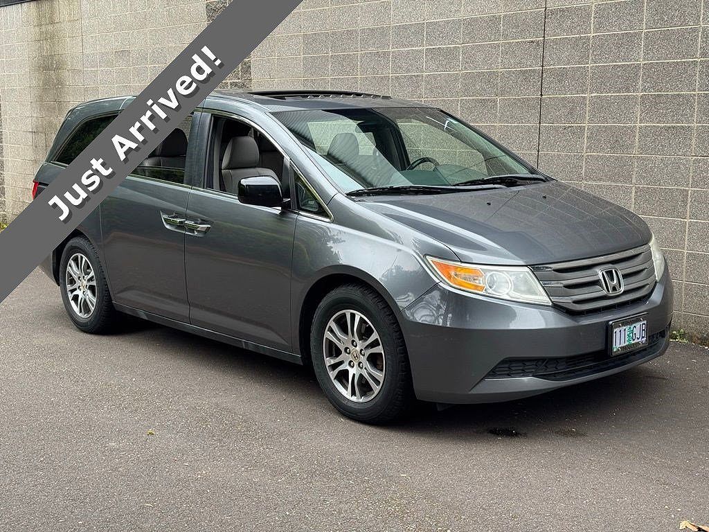2013 HONDA Odyssey