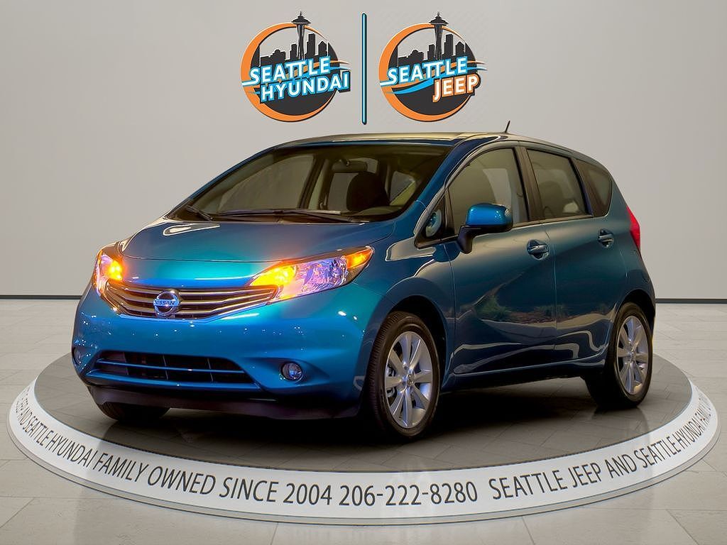 2015 NISSAN Versa
