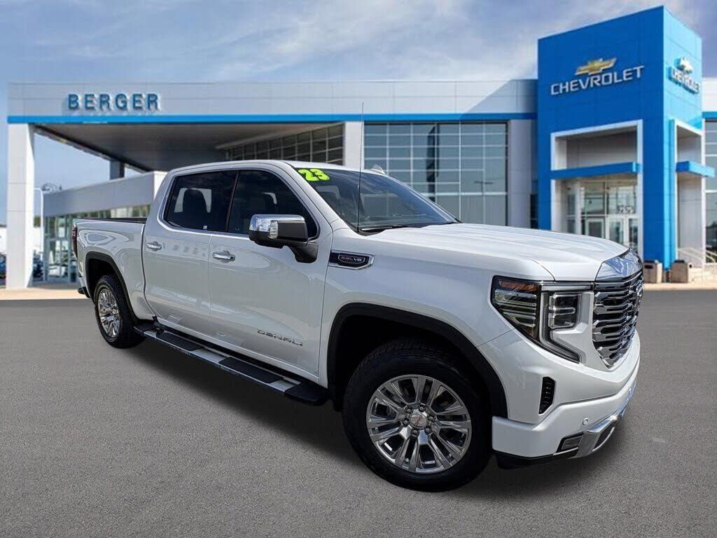 2023 GMC Sierra