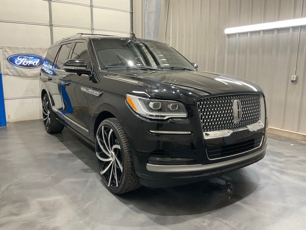 2023 LINCOLN Navigator