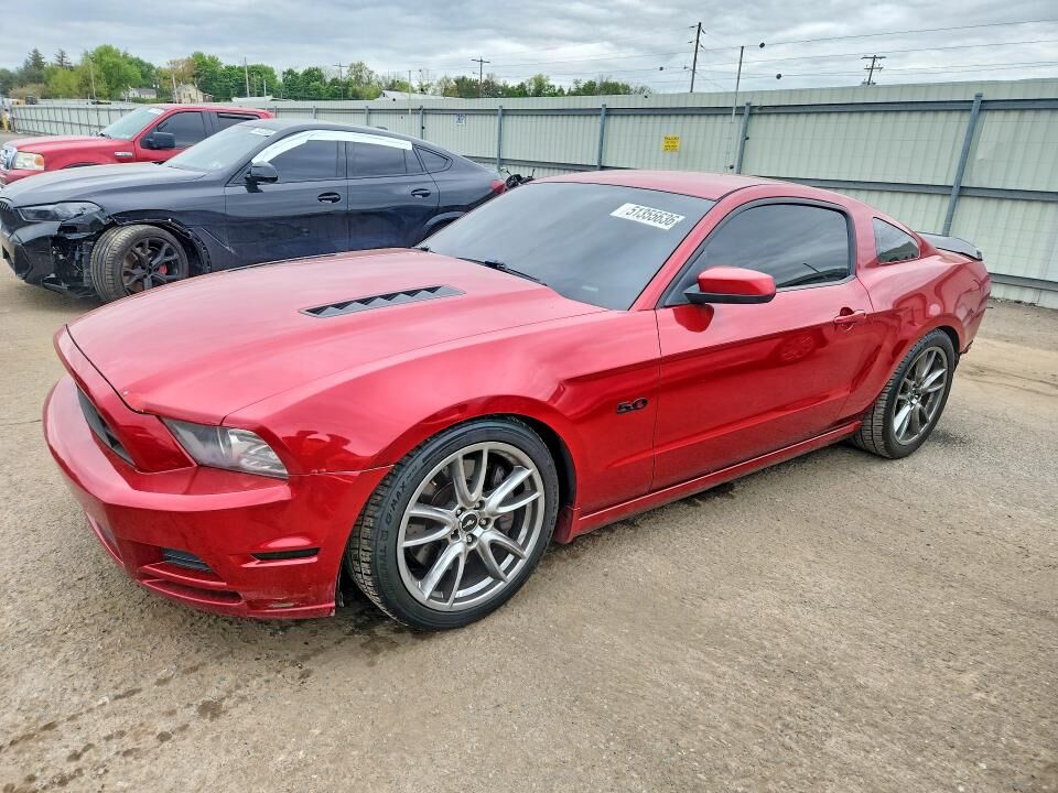 2013 FORD Mustang