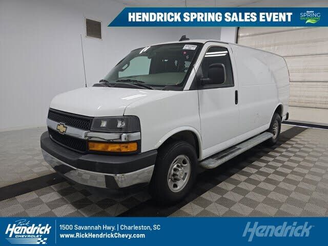 2024 CHEVROLET Express