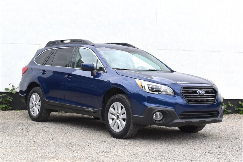 2016 SUBARU Outback