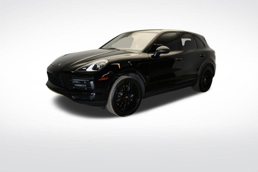2023 PORSCHE Cayenne